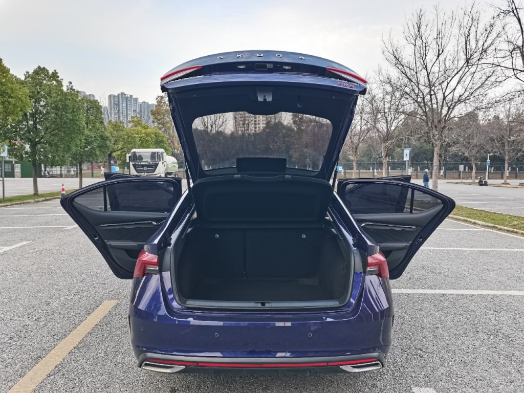 Skoda Octavia 2021 PRO TSI280 DSG Luxury Edition National VI - Huishida Trading