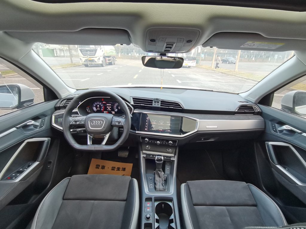 Audi Q3 2021 35 TFSI Sportline - Huishida Trading