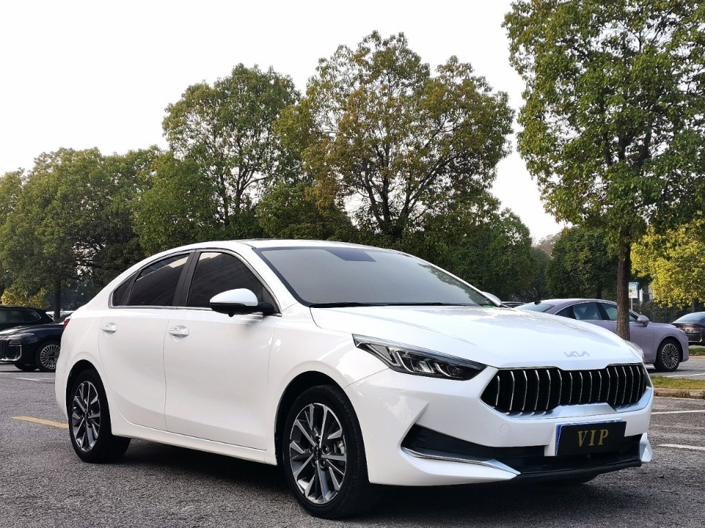 Kia K3 2021 Facelift 1.5L CVT Fashion Edition - Huishida Trading