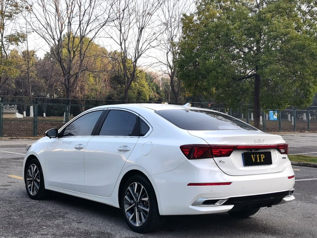 Kia K3 2021 Facelift 1.5L CVT Fashion Edition - Huishida Trading