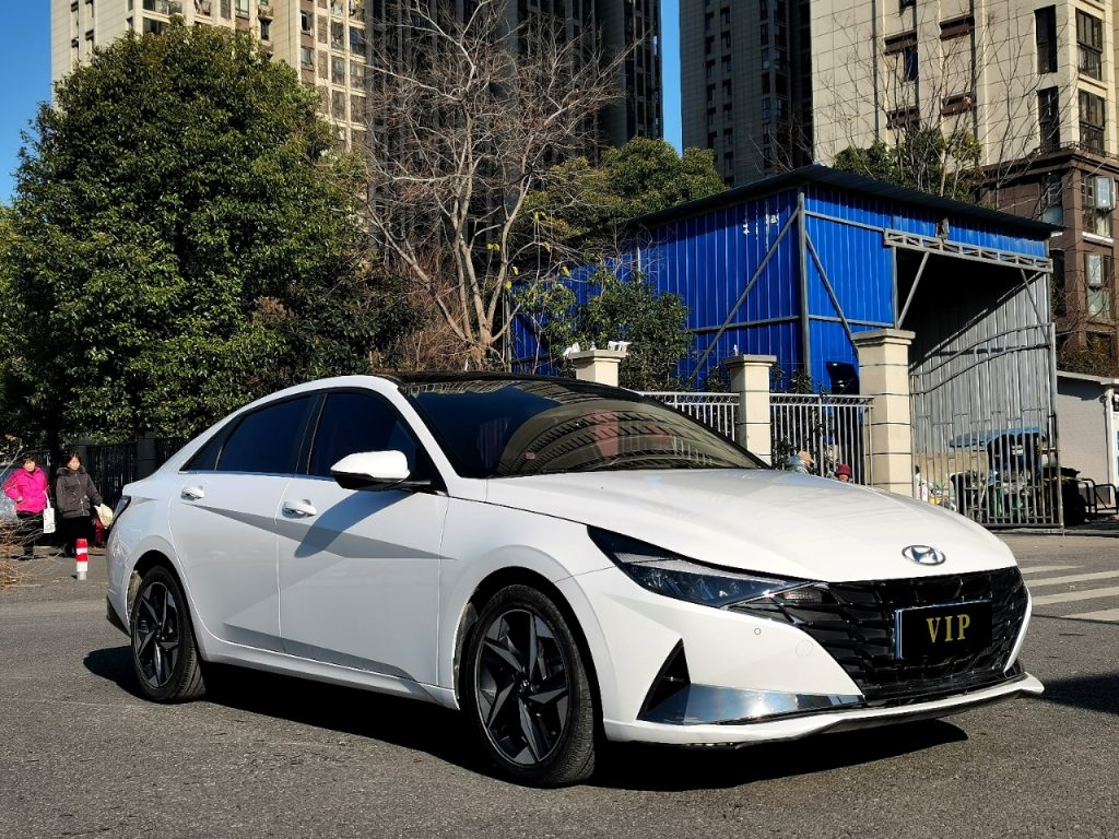 Hyundai Elantra 2022 1,5 л CVT GLX Elite Edition - Huishida Trading