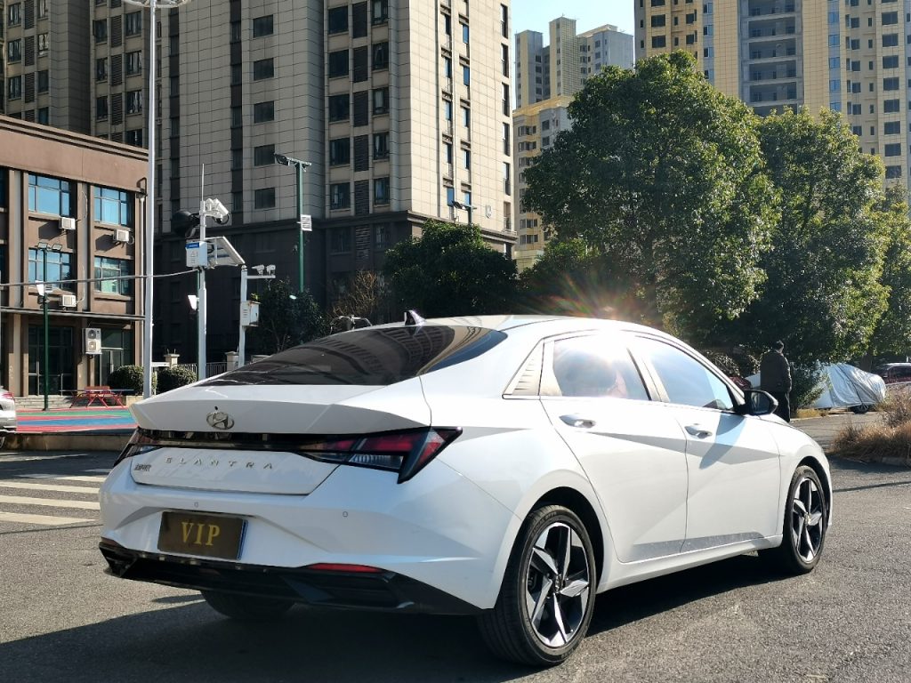 Hyundai Elantra 2022 1,5 л CVT GLX Elite Edition - Huishida Trading