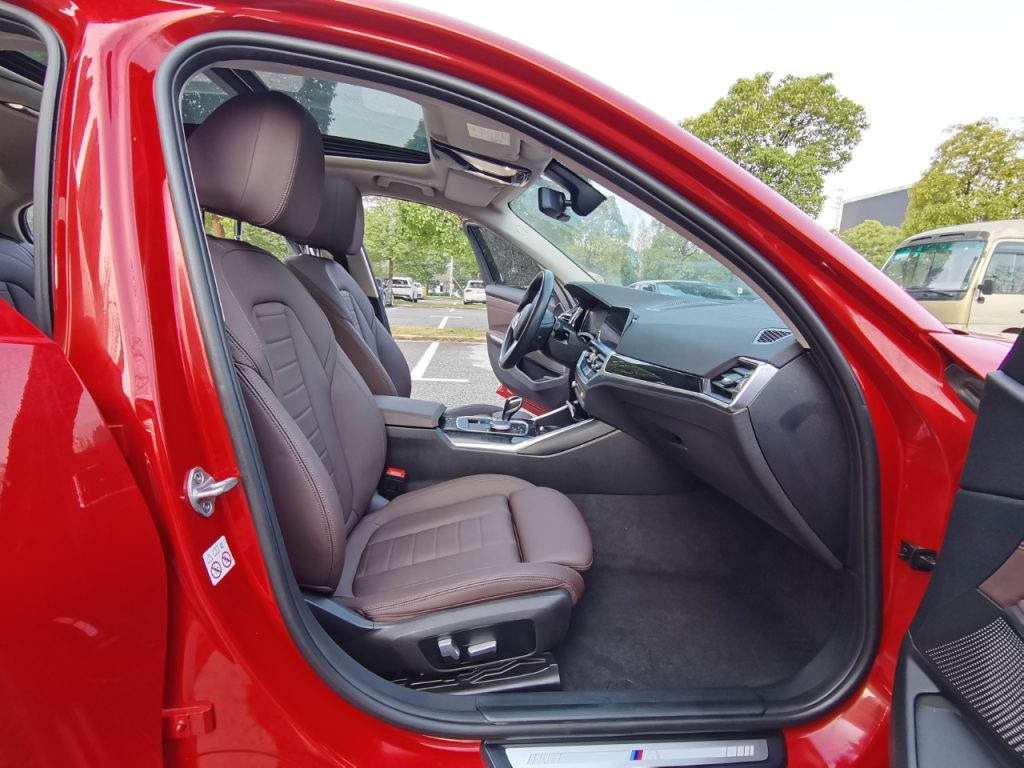 BMW 3 Series 2021 Facelift II 320Li M Sport Package National VI - Huishida Trading