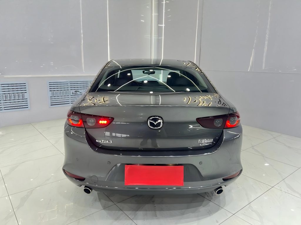 Mazda3 Axela 2022 2.0L Automatic Premium Edition - Huishida Trading