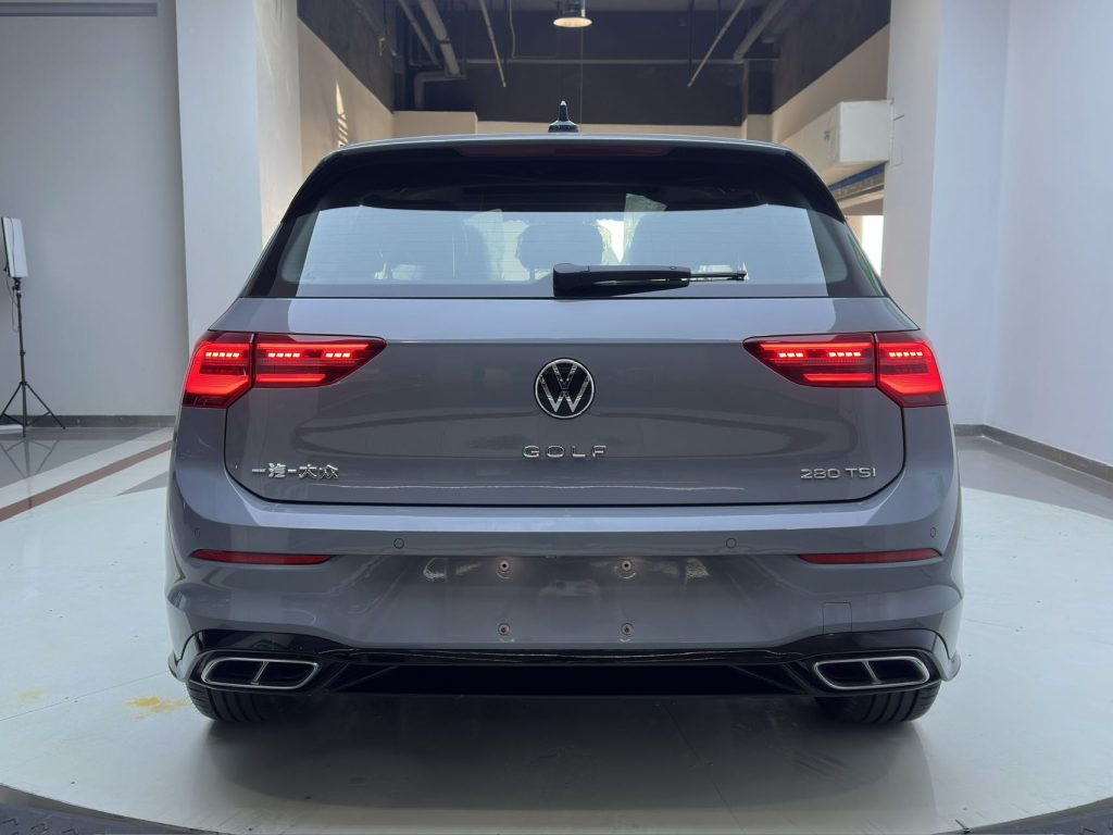 Volkswagen Golf 2023 года 280TSI DSG R-Line Lite - Huishida Trading