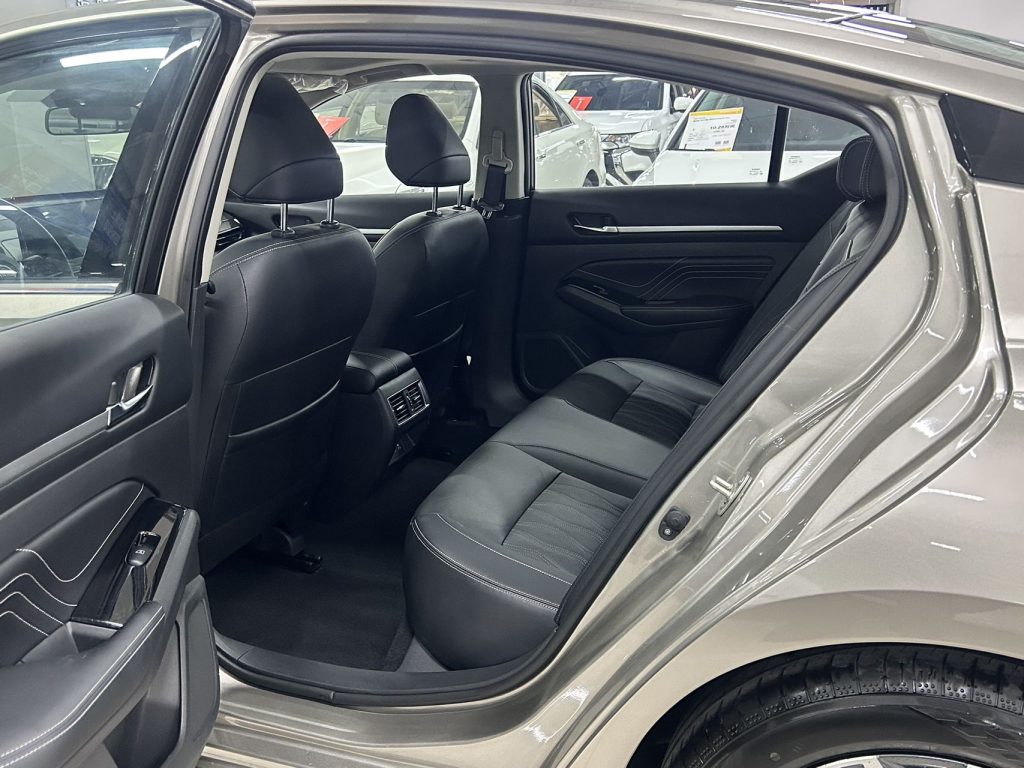 Nissan Alitima 2022 2.0L XL-Upr Premium Edition - Huishida Trading