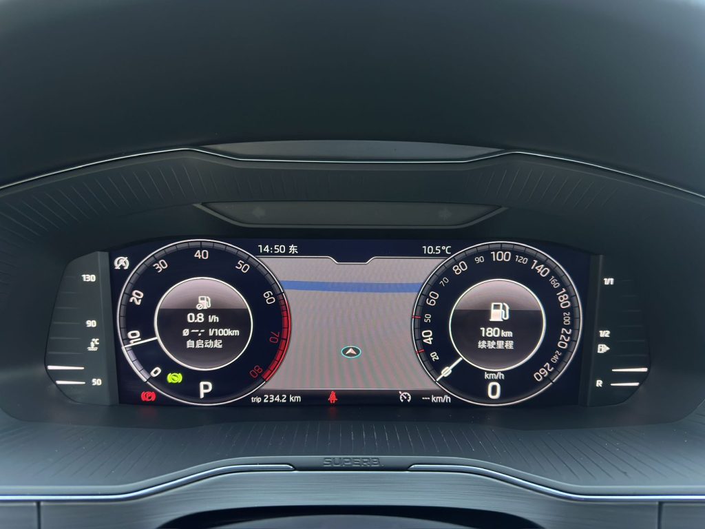 ŠKODA Superb 2022 года TSI280 DSG Prestige Edition - Huishida Trading