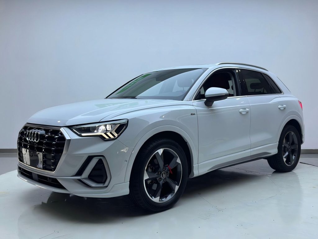 Audi Q3 2023 года 35 TFSI Sportline (1.4T) - Huishida Trading