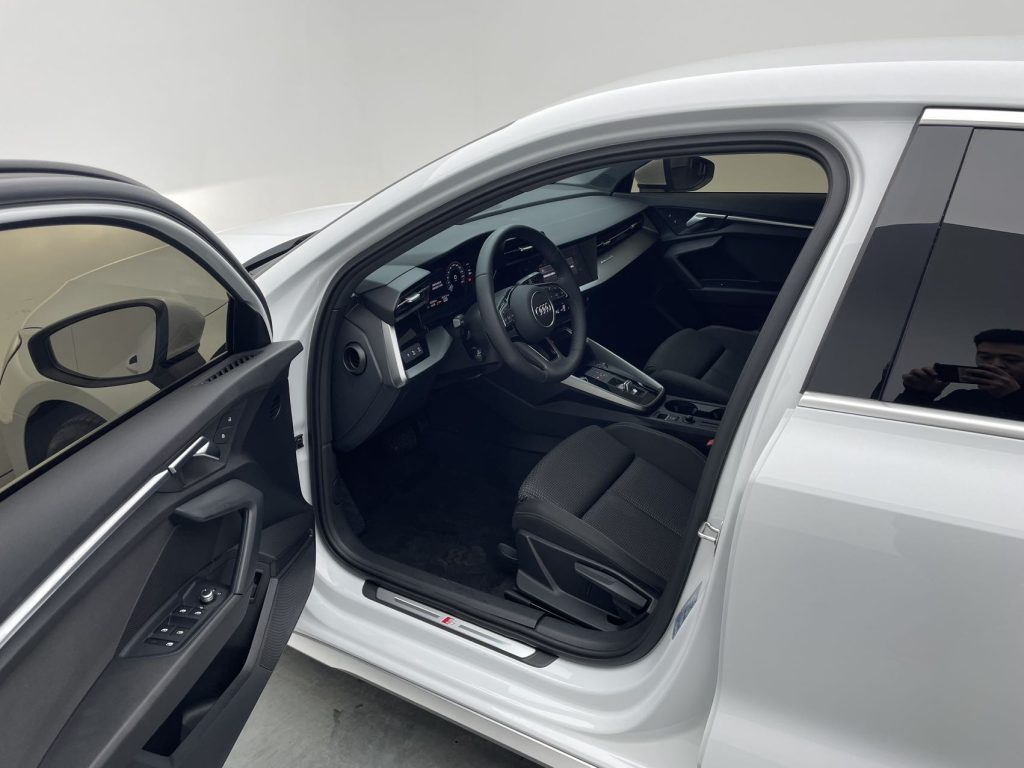 Audi A3 2021 A3L Limousine 35 TFSI Progressive Sport - Huishida Trading