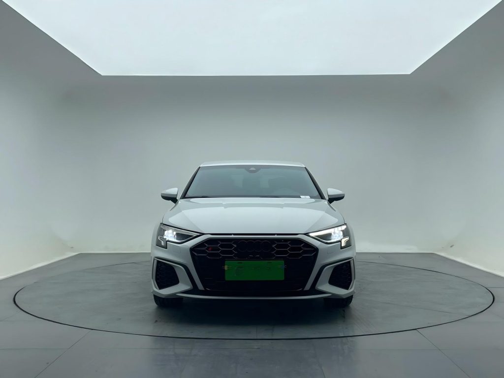 Audi A3 2021 A3L Limousine 35 TFSI Progressive Sport - Huishida Trading