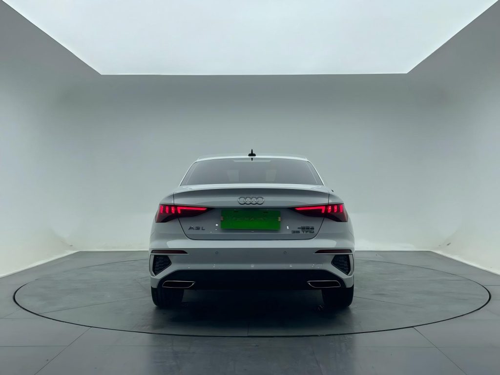Audi A3 2021 A3L Limousine 35 TFSI Progressive Sport - Huishida Trading