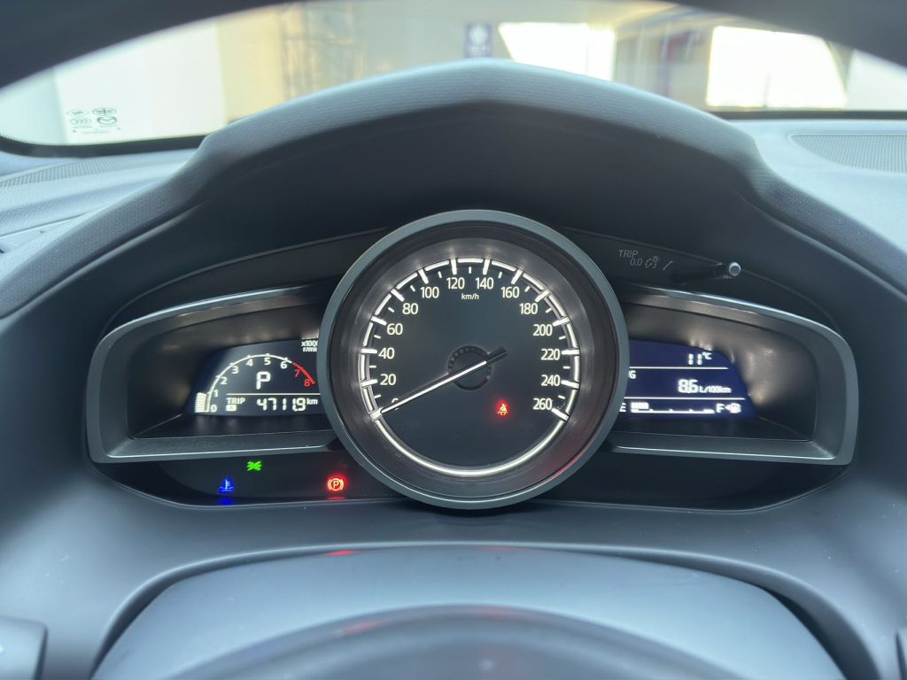 Mazda CX-4 2021 года 2,0 л Автоматическая коробка передач Передний привод Skyactiv-Explorer Edition - Huishida Trading