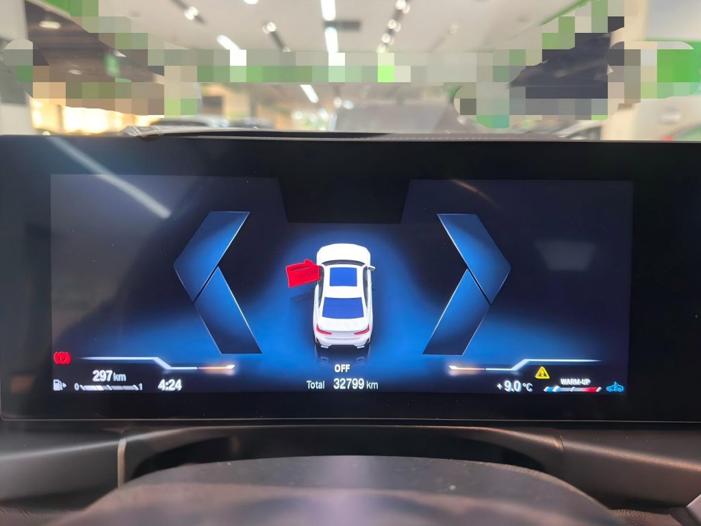 BMW 3 серии 2023 года 320Li M Sport Package - Huishida Trading