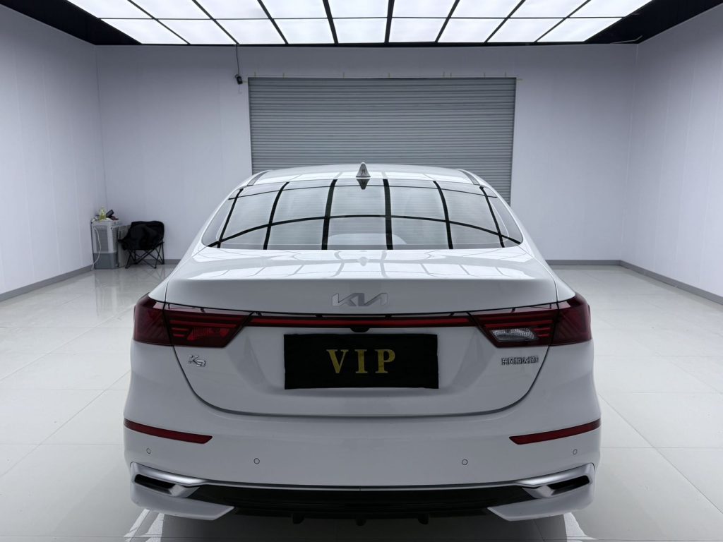 Kia K3 2021 1,5 л CVT Fashion Edition - Huishida Trading