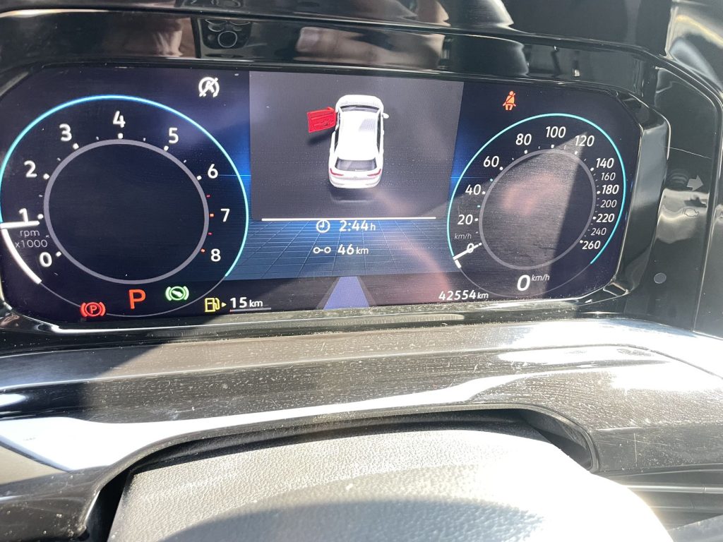 Volkswagen Golf 2021 280TSI DSG R-Line - Huishida Trading