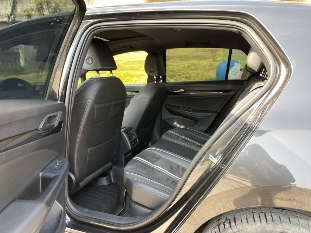 Volkswagen Golf 2021 280TSI DSG R-Line - Huishida Trading