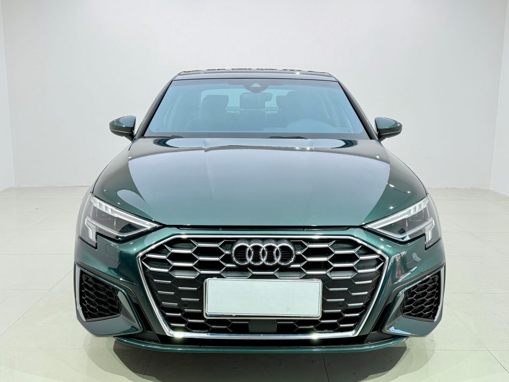 Audi A3 2022 Модель A3L Limousine 35 TFSI Sport - Huishida Trading