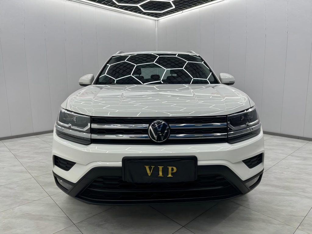 Volkswagen Tharu 2022 года 280TSI Передний привод Luxury Edition - Huishida Trading