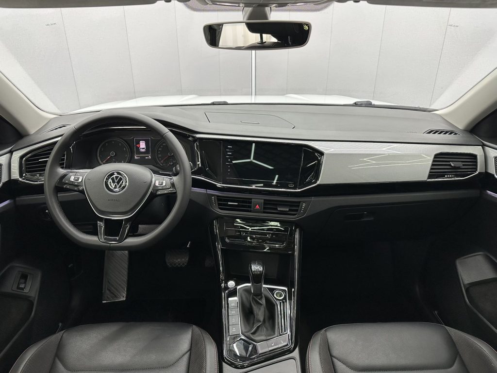 Volkswagen TAYRON 2022 года 280TSI Передний привод Luxury Smart Connect Edition - Huishida Trading