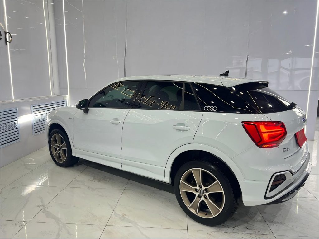 Audi Q2L 2022 Модель 35 TFSI Sporty Style National VI - Huishida Trading
