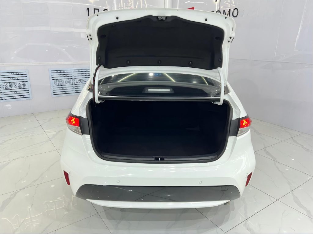 Toyota Levin 2022 185T CVT Luxury Edition - Huishida Trading