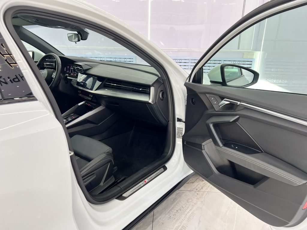 Audi A3 2021 Sportback 35 TFSI Sporty Style - Huishida Trading