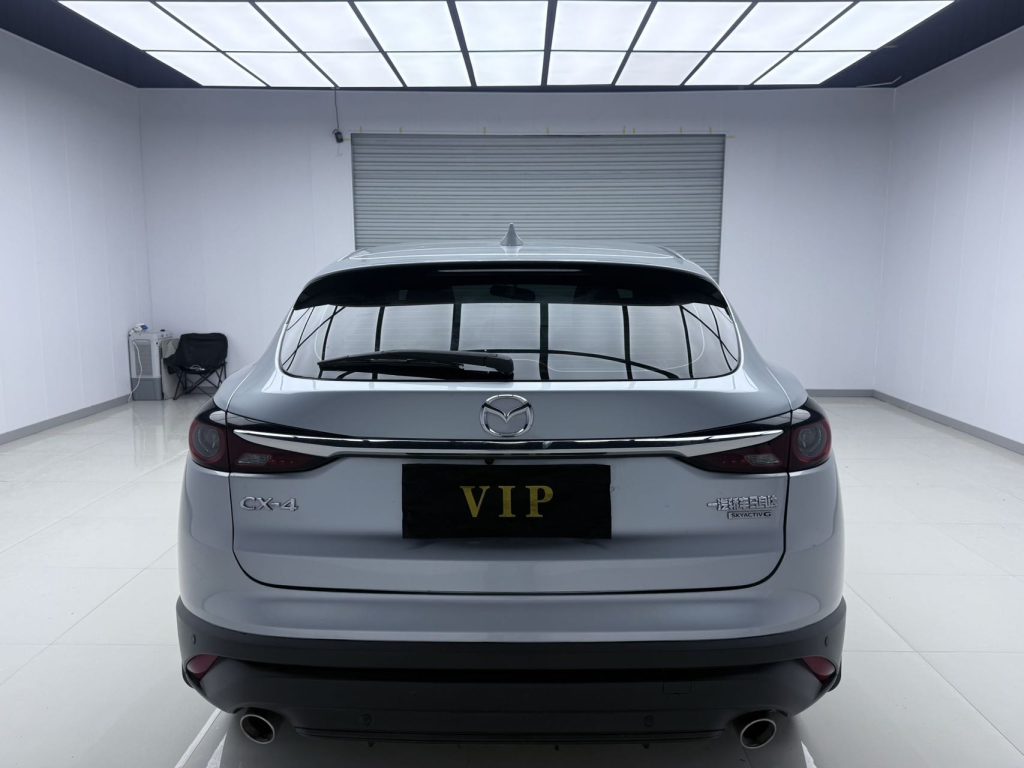 Mazda CX-4 2021 Модель 2.0L Автоматическая коробка передач 2WD Skyactiv Dynamic Edition - Huishida Trading