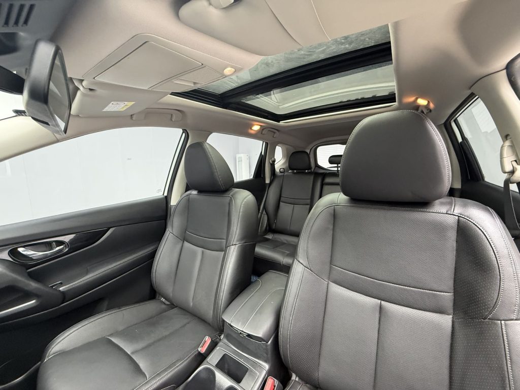 Nissan X-Trail 2022 2.0L 2WD Intelligent Connect Premium Edition - Huishida Trading