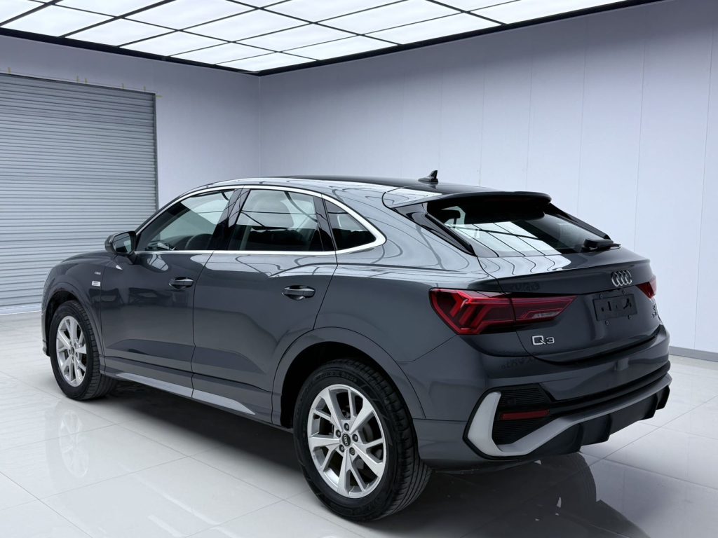 Audi Q3 Sportback 2023 35 TFSI Progressive 1.4T - Huishida Trading