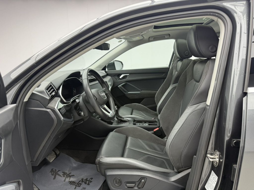 Audi Q3 Sportback 2023 35 TFSI Progressive 1.4T - Huishida Trading