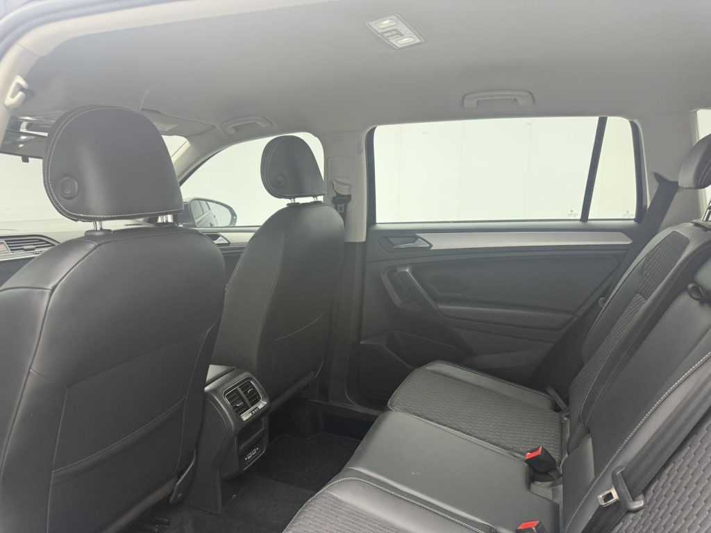 Volkswagen Tiguan L 2021 280TSI Автоматическая коробка передач 2WD Smart Enjoy Edition - Huishida Trading