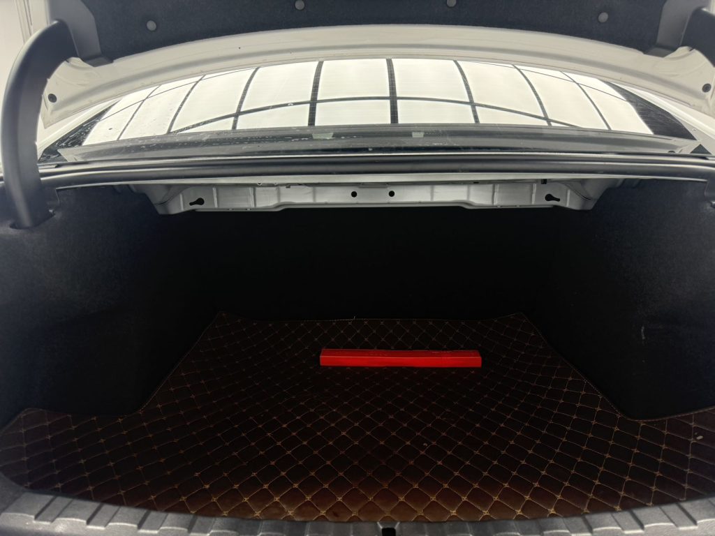 BMW 3 Series 2022 320Li M Sport Package - Huishida Trading