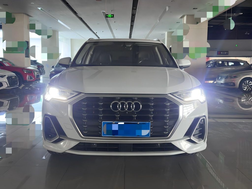 Audi Q3 2022 года 35 TFSI Sportline - Huishida Trading
