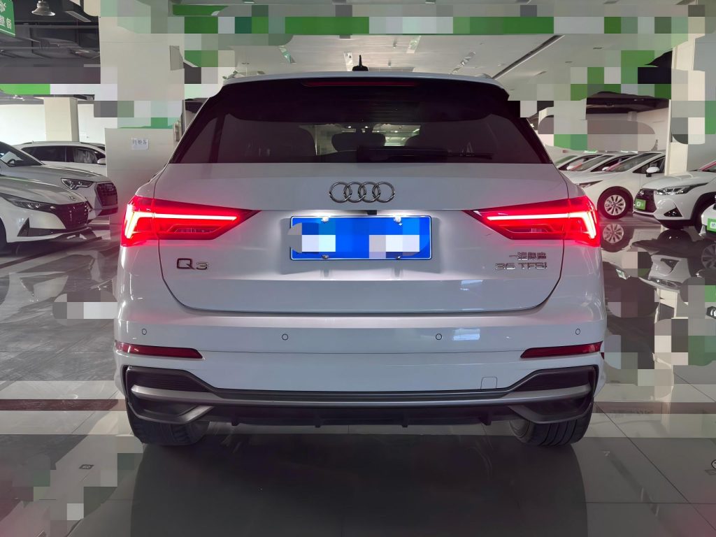 Audi Q3 2022 года 35 TFSI Sportline - Huishida Trading