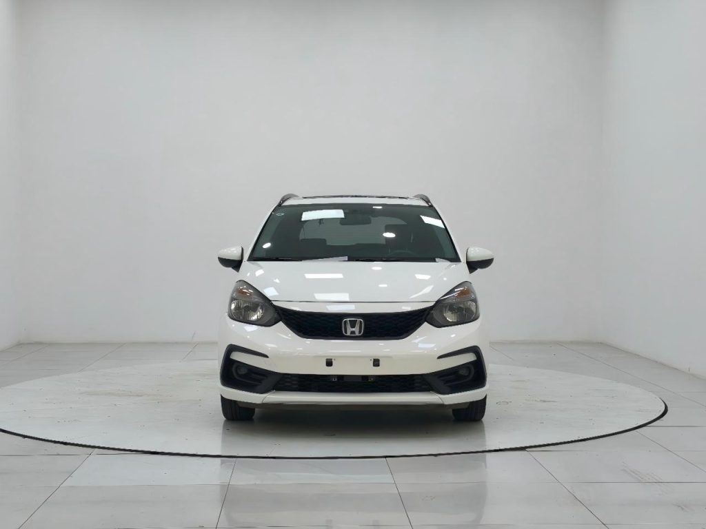 Honda Fit 2021 1.5L CVT Trend Edition - Huishida Trading