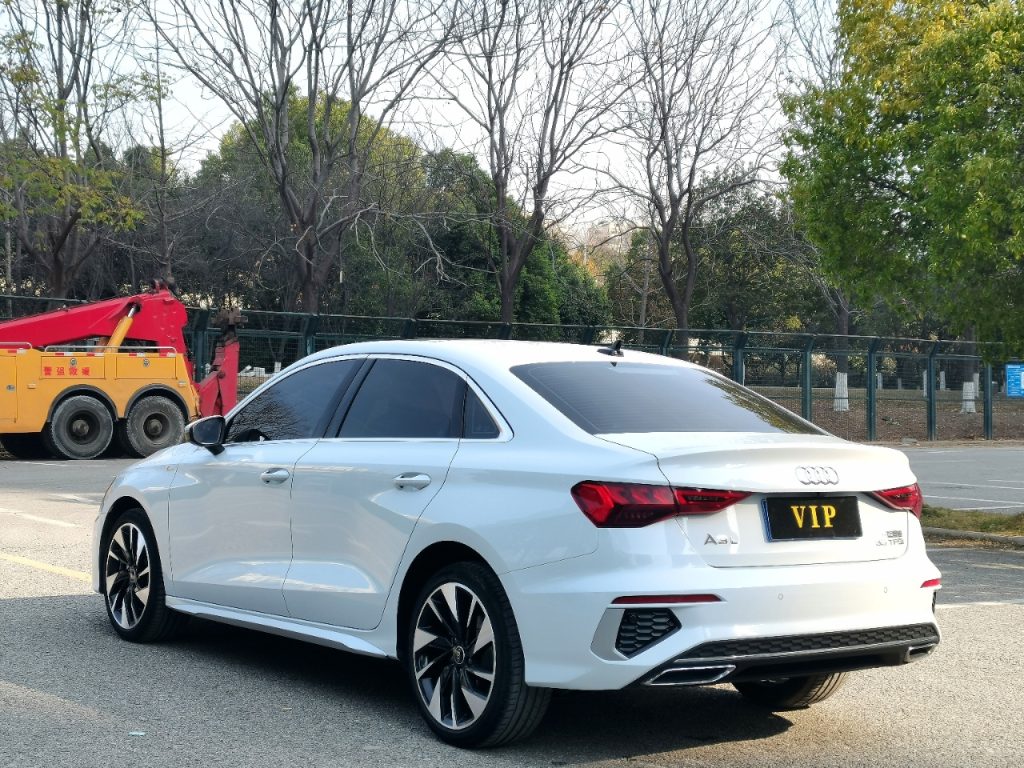 Audi A3 2022 A3L Limousine 35 TFSI Sportline - Huishida Trading