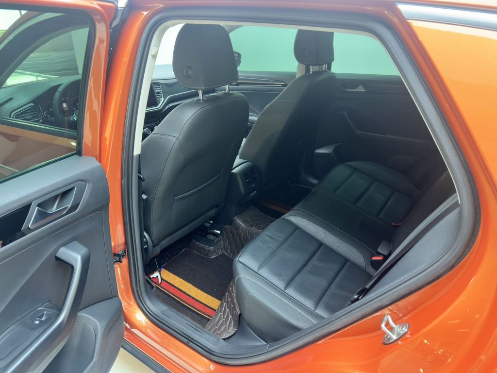 Volkswagen T-ROC 2021 года 280TSI DSG Передний привод Elite Smart Connect Edition - Huishida Trading