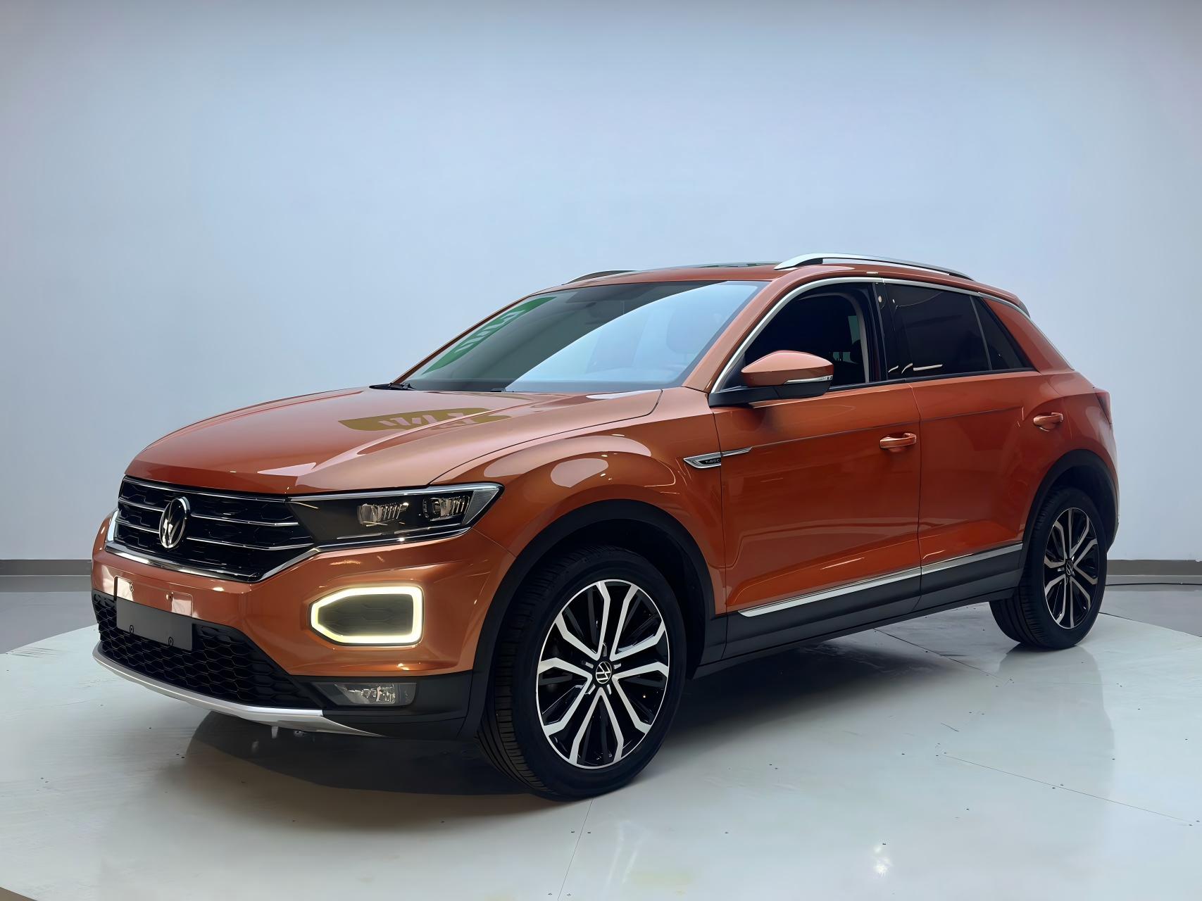Volkswagen T-ROC 2021 года  280TSI DSG Передний привод Elite Smart Connect Edition