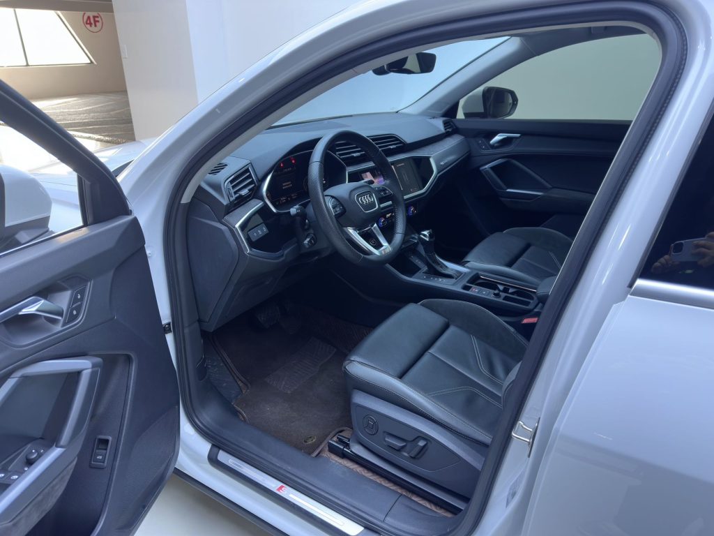 Audi Q3 Sportback 2022 года 35 TFSI Progressive - Huishida Trading