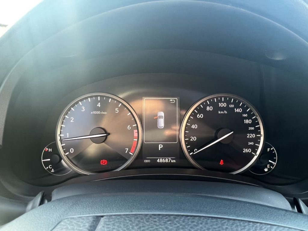 Lexus NX 2020 200 с полным приводом, версия Premium, национальный стандарт выбросов V. - Huishida Trading