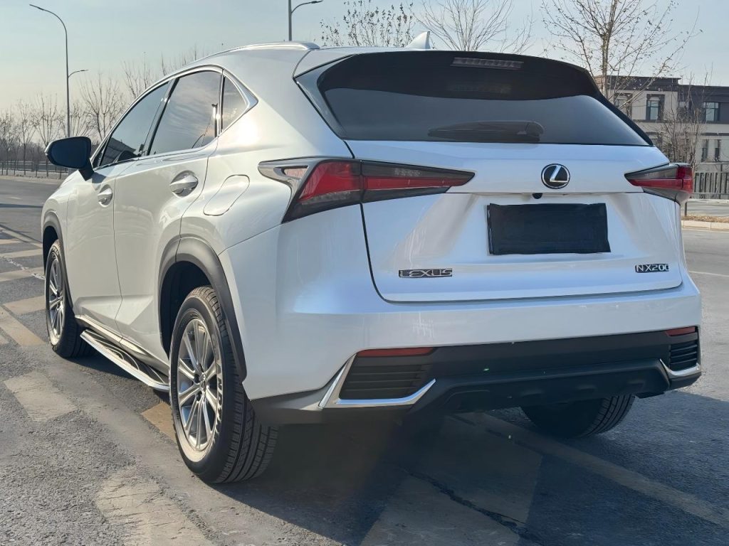 Lexus NX 2020 200 с полным приводом, версия Premium, национальный стандарт выбросов V. - Huishida Trading