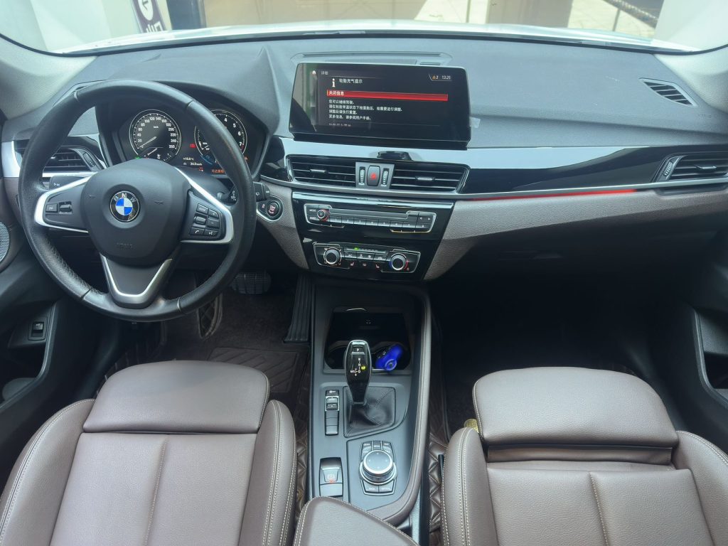 BMW X1 2022 sDrive20Li Fashion Edition - Huishida Trading