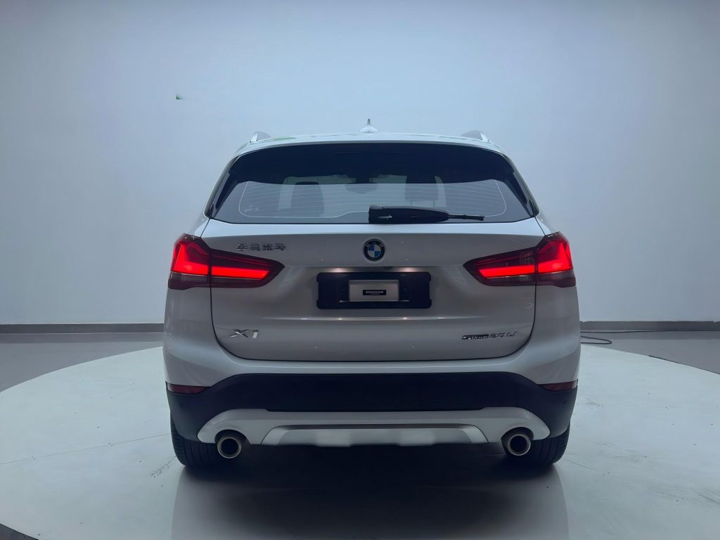 BMW X1 2022 sDrive20Li Fashion Edition - Huishida Trading