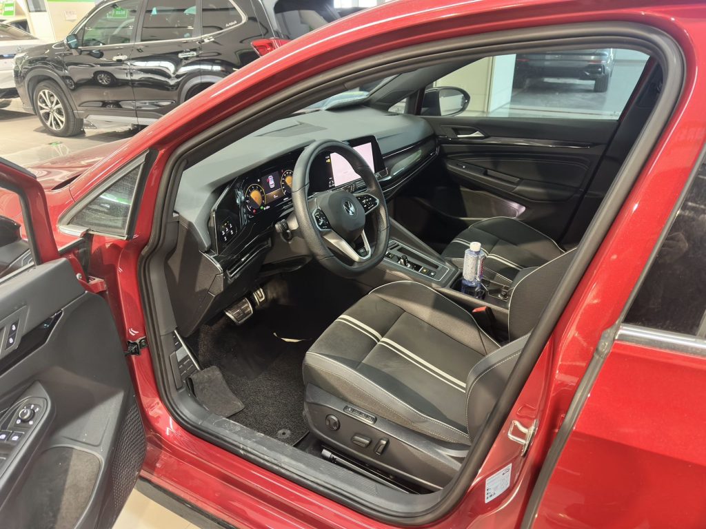 Volkswagen Golf 2021 280TSI DSG R-Line - Huishida Trading