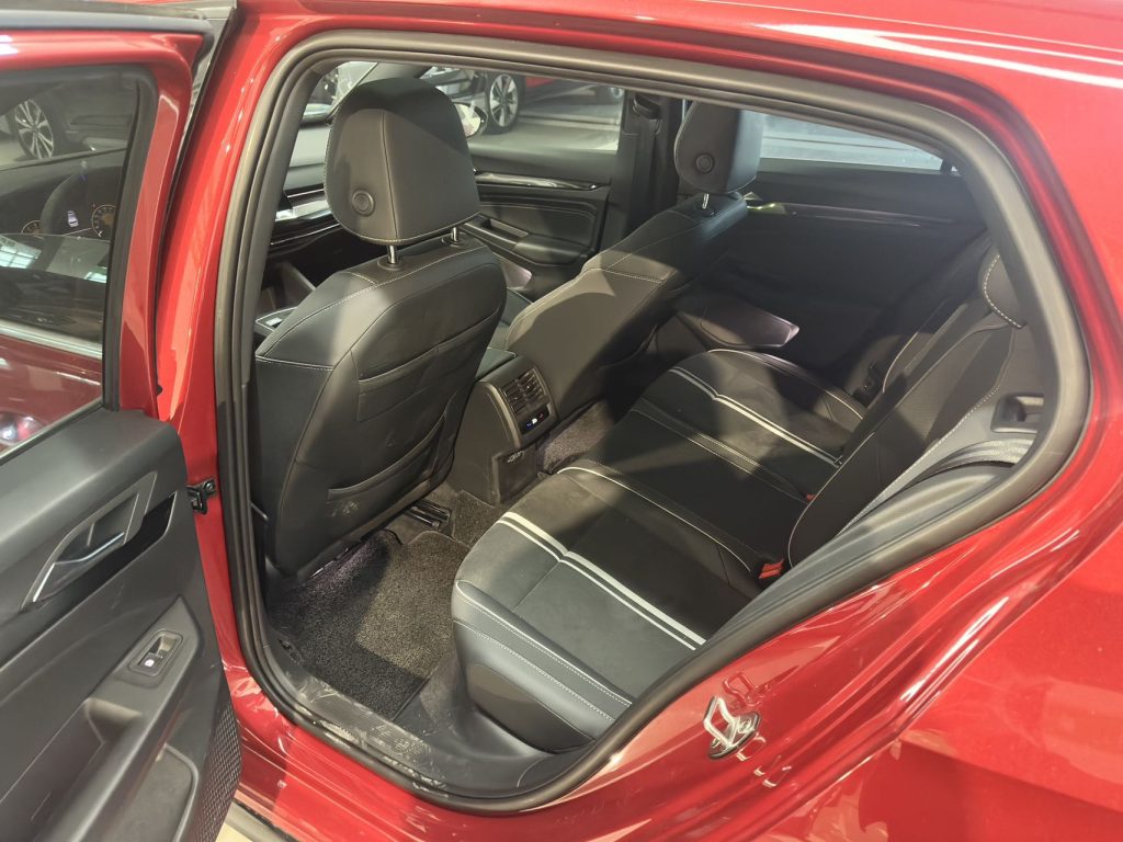 Volkswagen Golf 2021 280TSI DSG R-Line - Huishida Trading