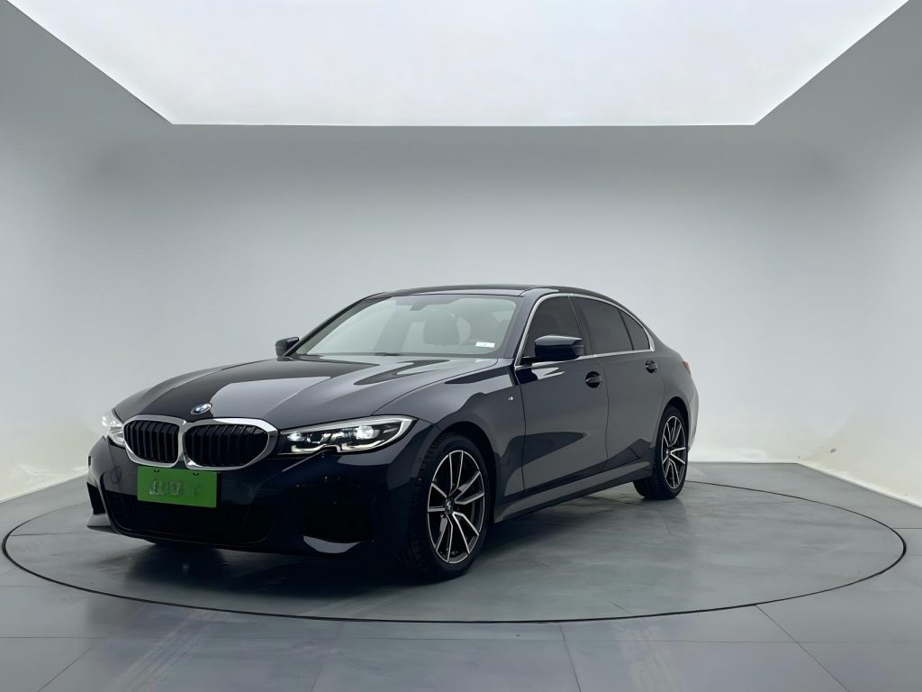 BMW 3 серии 2022 года 320Li M Sport Package - Huishida Trading
