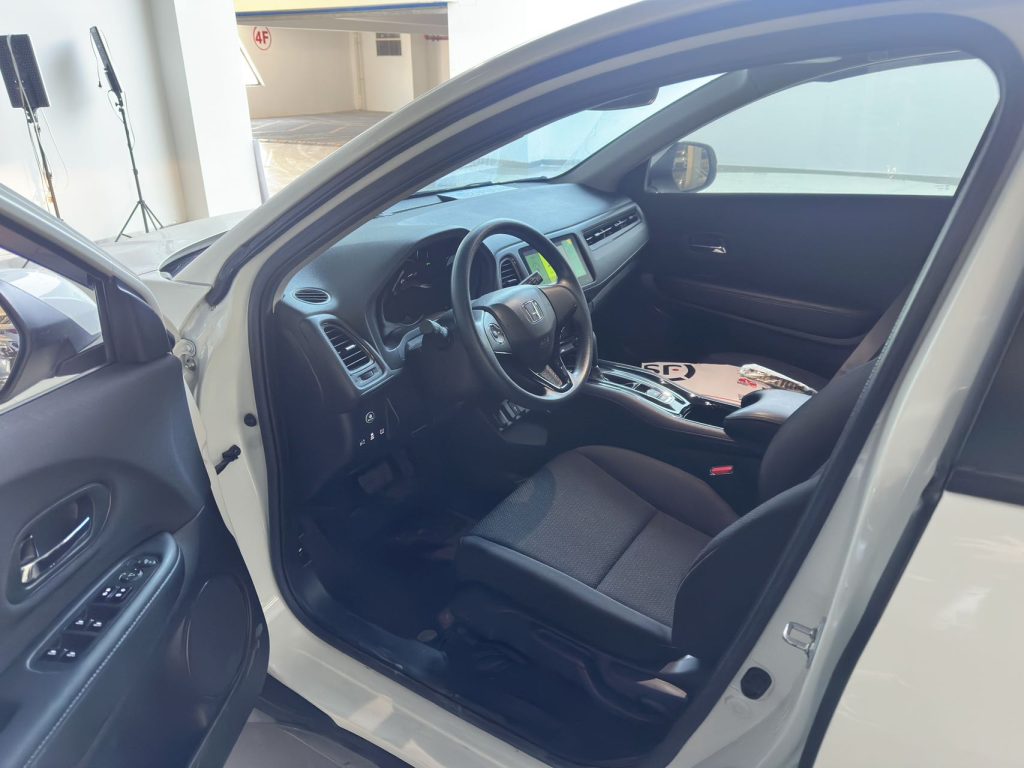 Honda Vezel 2022 1.5L CVT Elite Smart Enjoy Edition - Huishida Trading