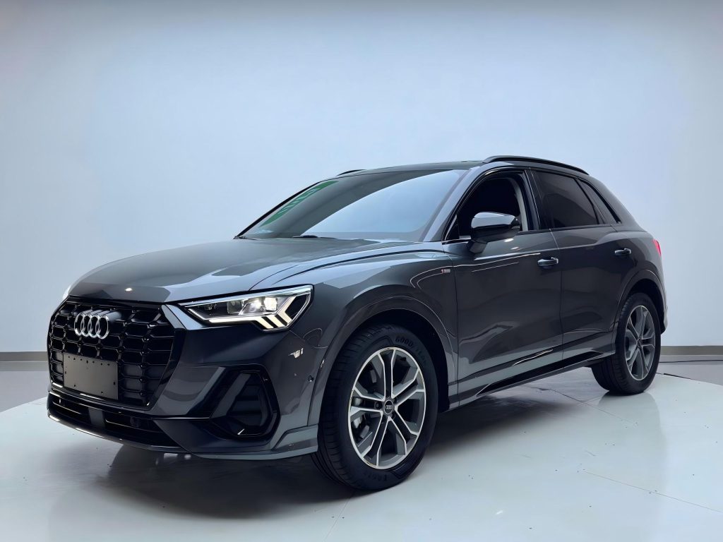 Audi Q3 2023 35 TFSI Sportline (1.4T) - Huishida Trading