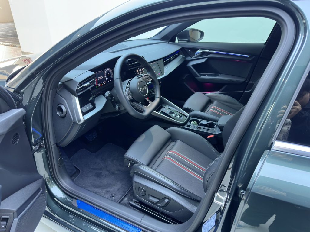 Audi A3 2022 A3L Limousine 35 TFSI Sportline - Huishida Trading