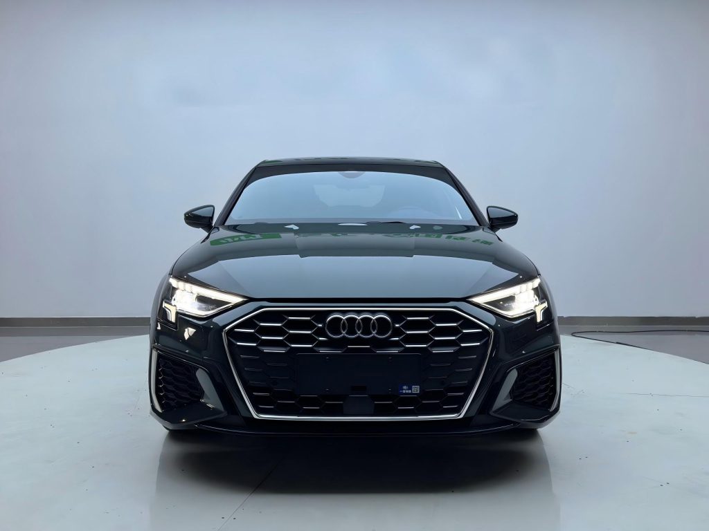 Audi A3 2022 A3L Limousine 35 TFSI Sportline - Huishida Trading